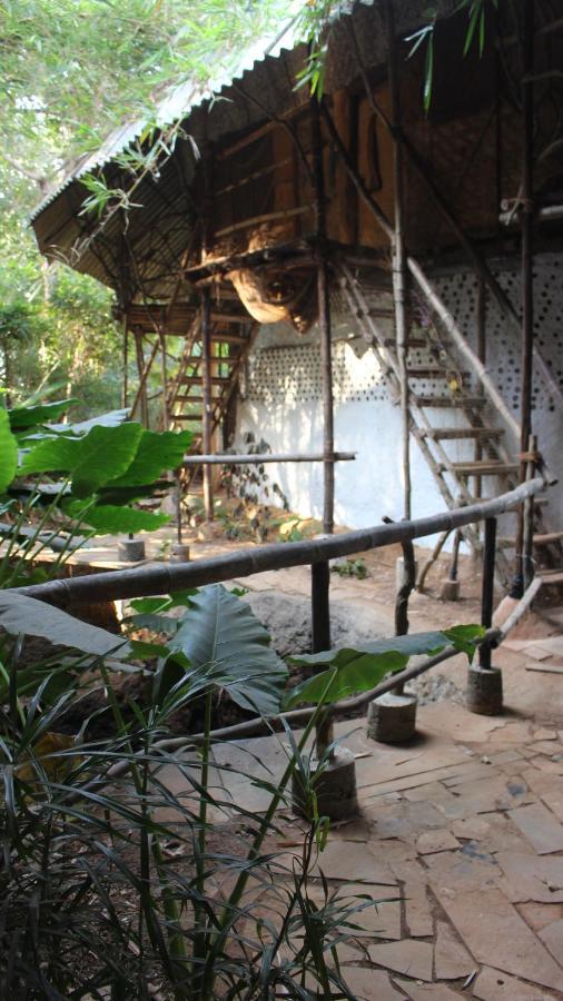 Saraya Bed & Breakfast Sangolda Exterior photo