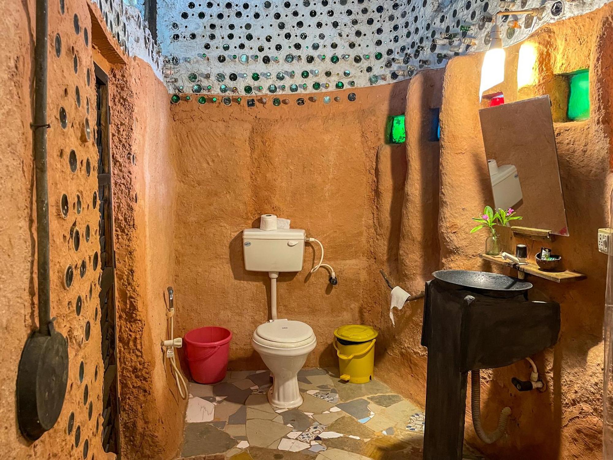 Saraya Bed & Breakfast Sangolda Exterior photo