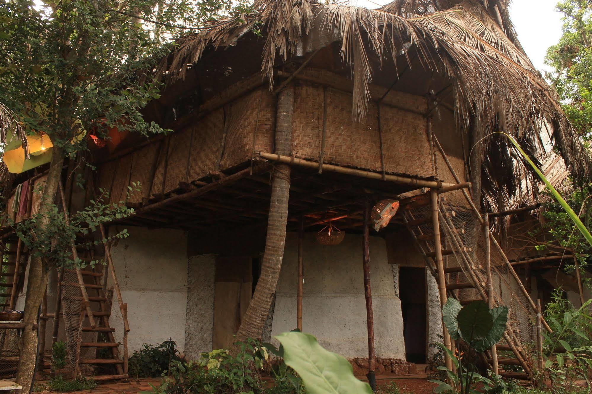 Saraya Bed & Breakfast Sangolda Exterior photo
