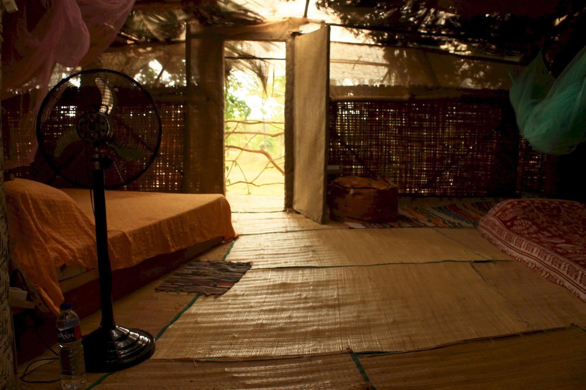 Saraya Bed & Breakfast Sangolda Exterior photo